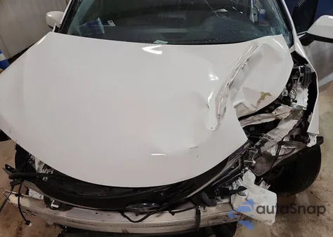 2021 Toyota Sienna Le z USA, uszkodzony, nr VIN 5TDKRKEC2MS063469